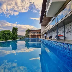 Nexstay Grand Chaliyar Resort